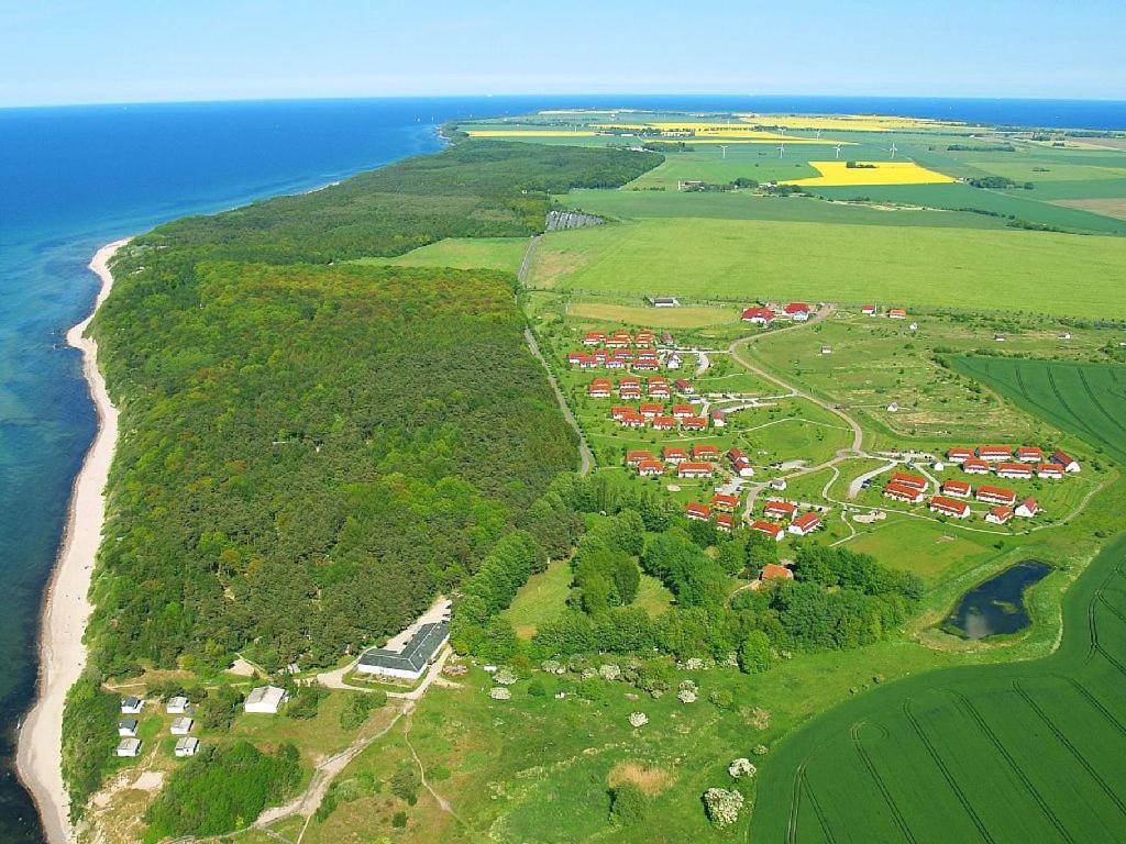 Strand-Appartement Am Bakenberg Dranske Esterno foto